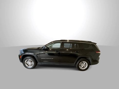 Used 2023 Jeep Grand Cherokee L Laredo image 5
