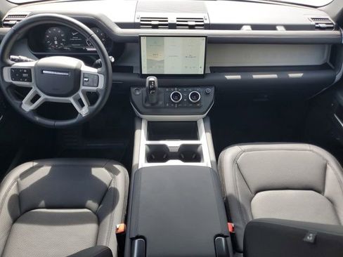 Certified 2025 Land Rover Defender 110 S AWD/4WD image 17