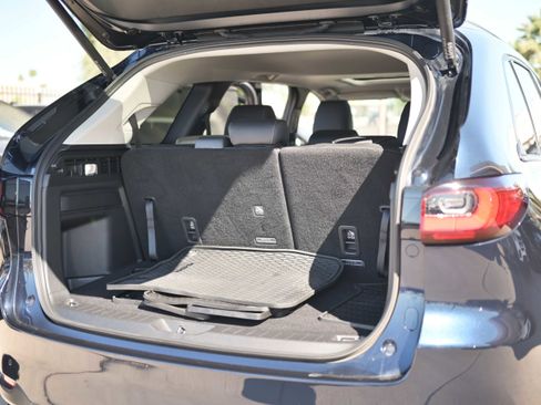 Used 2025 MAZDA CX-90 3.3 Turbo w/ Preferred Package image 12