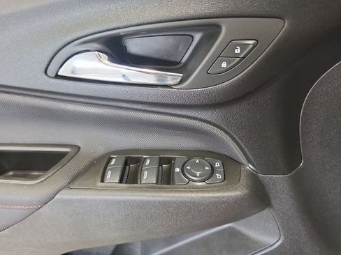 Used 2022 Chevrolet Equinox RS AWD/4WD image 20
