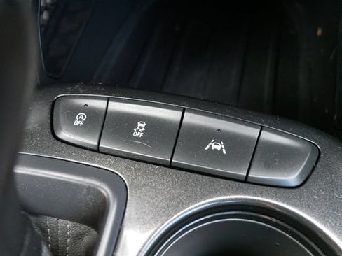Used 2023 Chevrolet TrailBlazer LS FWD image 18