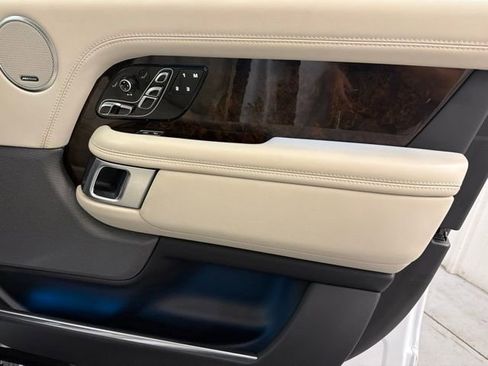 Used 2018 Land Rover Range Rover Autobiography AWD/4WD image 22
