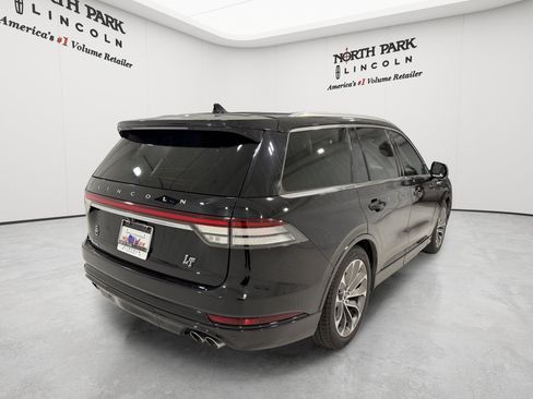 Used 2021 Lincoln Aviator Grand Touring w/ Equipment Group 302A AWD/4WD image 5