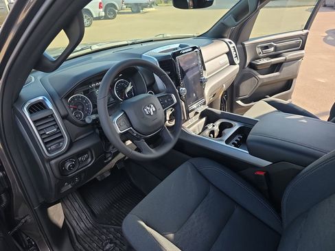 New 2026 RAM 1500 Big Horn AWD/4WD image 15