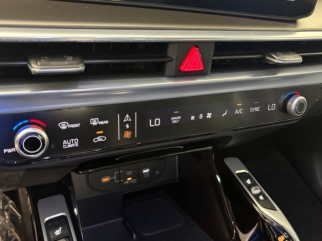 New 2026 Kia Sorento SX Prestige AWD/4WD image 29
