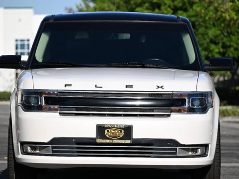 Used 2016 Ford Flex Limited w/ Equipment Group 301A FWD image 10