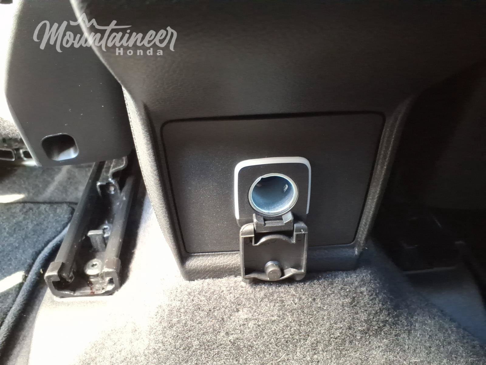 Used 2024 Jeep Compass Limited AWD/4WD image 26