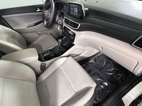 Used 2020 Hyundai Tucson SE image 30