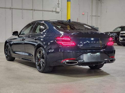Used 2022 Genesis G70 3.3T image 11