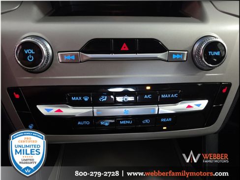 Used 2024 Ford Explorer XLT w/ Equipment Group 202A AWD/4WD image 23