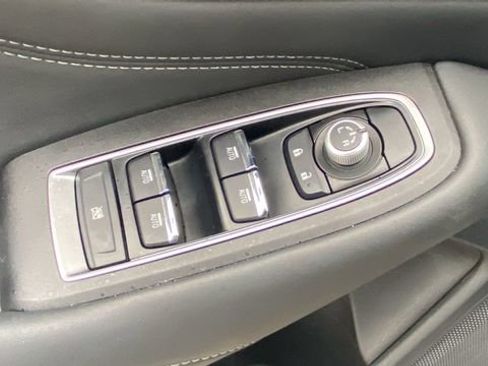 Used 2020 Subaru Outback Limited AWD/4WD image 17