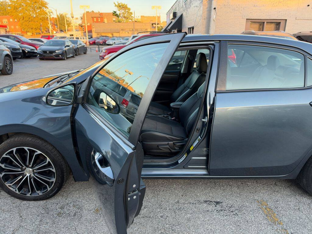 Used 2016 Toyota Corolla S FWD image 10