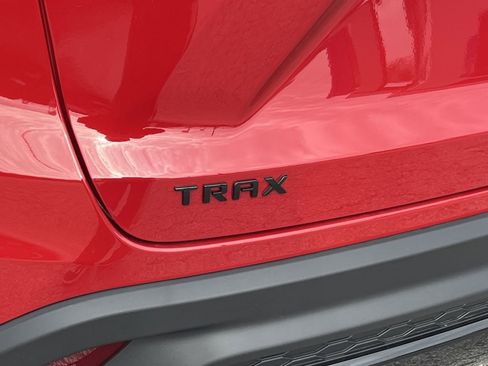 New 2026 Chevrolet Trax RS w/ Sunroof Package image 22