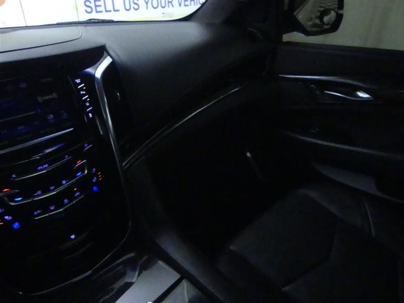 Used 2015 Cadillac Escalade Platinum AWD/4WD image 20