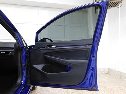Used 2024 Volkswagen Golf R AWD/4WD image 89