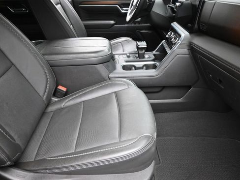 Certified 2024 GMC Sierra 1500 Denali w/ Denali Reserve Package image 7