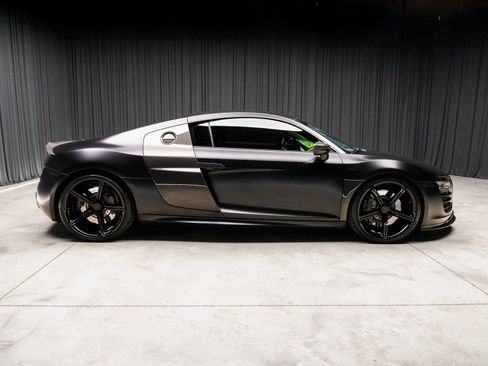 Used 2014 Audi R8 V10 image 18