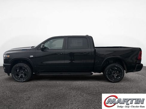 New 2026 RAM 1500 Big Horn AWD/4WD image 8
