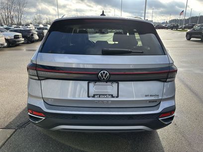 Used 2025 Volkswagen Taos SE
