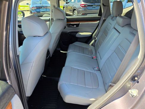 Used 2018 Honda CR-V Touring image 16