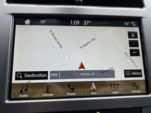 Used 2018 Lincoln MKZ Select w/ Technology Package image 24