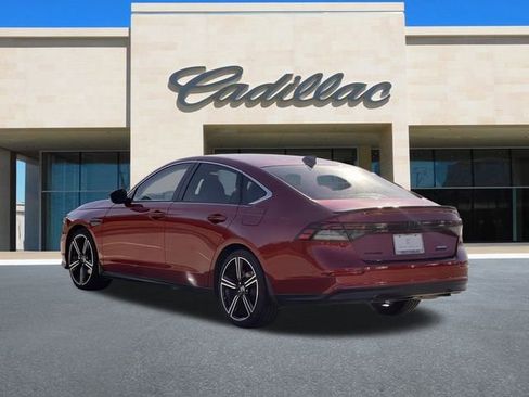 Used 2025 Honda Accord Sport image 7