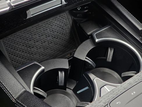 Used 2023 Mercedes-Benz GLE 350 4MATIC w/ 3rd Row Seat Package image 44