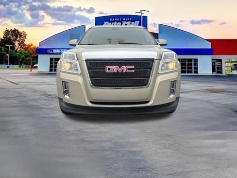 Used 2010 GMC Terrain SLE w/ LPO, Protection Package image 9