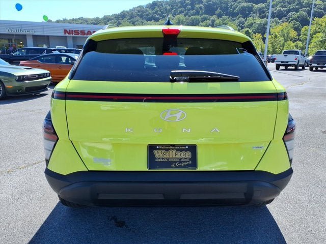 Used 2025 Hyundai Kona SEL AWD/4WD image 6