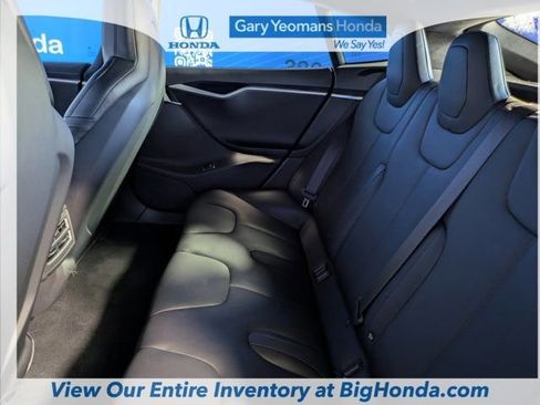 Used 2015 Tesla Model S 90D image 17