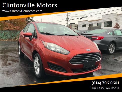 Used 2018 Ford Fiesta SE image 1