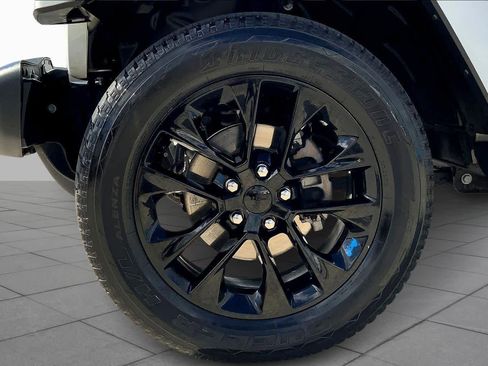 Used 2022 Jeep Wrangler Unlimited Sahara image 10