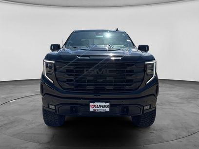 New 2026 GMC Sierra 1500 Elevation w/ Elevation Premium Package