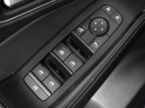 Certified 2021 Nissan Rogue SV w/ Premium Package image 25