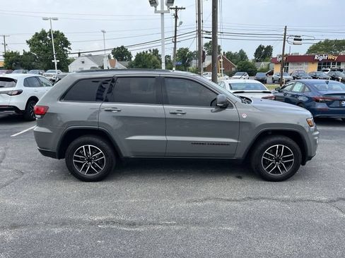Used 2020 Jeep Grand Cherokee Trailhawk AWD/4WD image 11