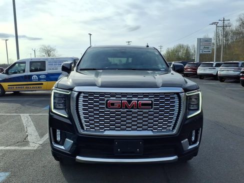 Used 2022 GMC Yukon Denali AWD/4WD image 7