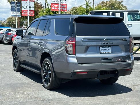 Used 2022 Chevrolet Tahoe RST w/ Luxury Package AWD/4WD image 4