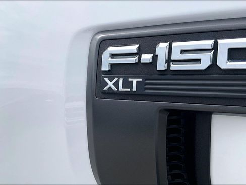 Used 2022 Ford F150 XLT w/ Equipment Group 302A High AWD/4WD image 8