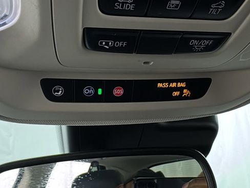 Used 2021 Buick Envision Essence w/ Technology Package I image 34