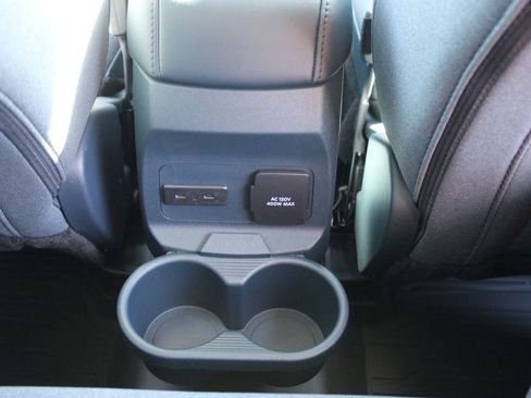 New 2026 Ford Maverick XLT w/ XLT Luxury Package image 17