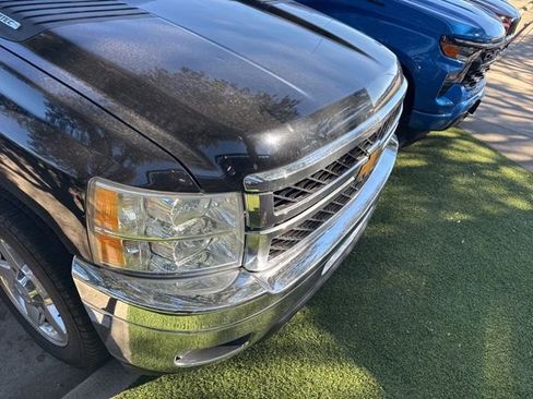 Used 2012 Chevrolet Silverado 2500 LT w/ Texas Edition image 18