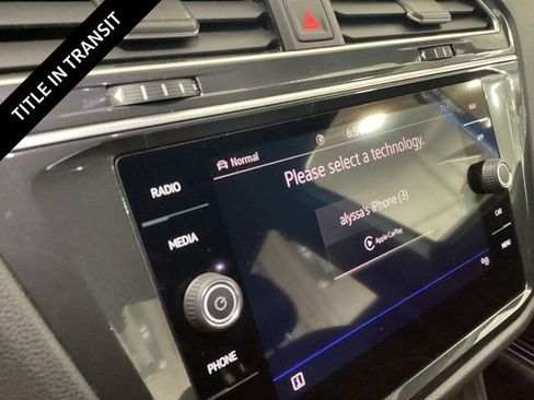 Used 2024 Volkswagen Tiguan SEL R-Line AWD/4WD image 9