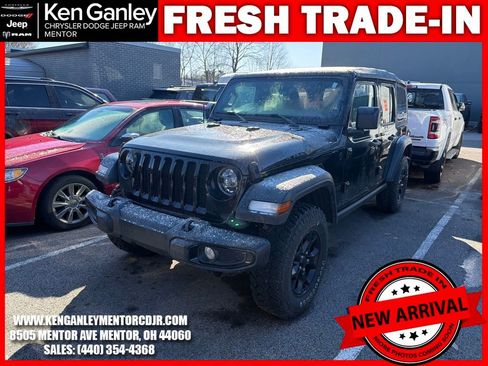 Used 2022 Jeep Wrangler Unlimited Sport image 3