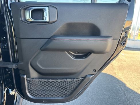 New 2026 Jeep Wrangler Unlimited Rubicon image 15