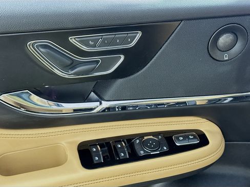 Used 2020 Lincoln Corsair Reserve w/ Elements Package image 22