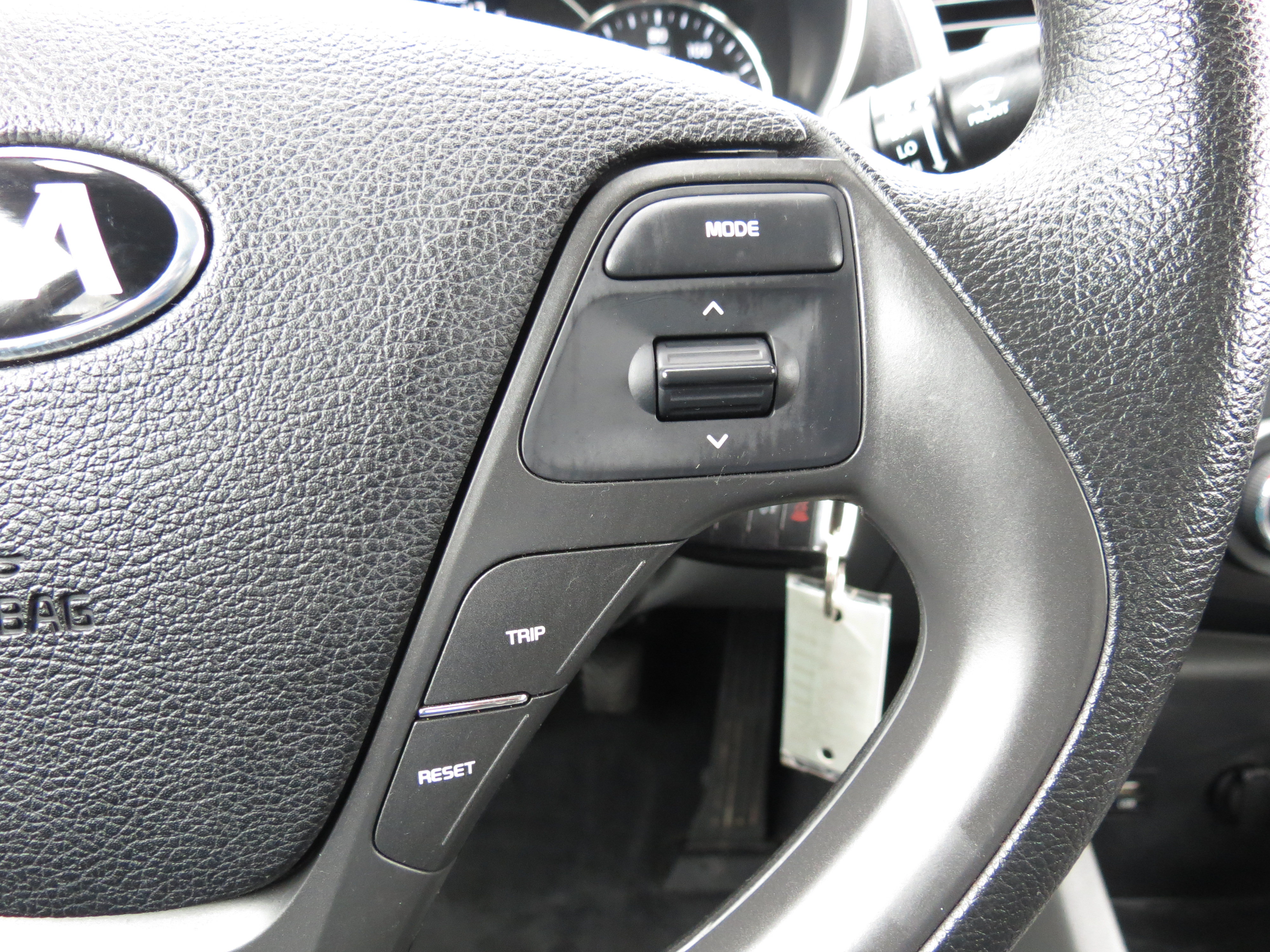 Used 2017 Kia Forte LX FWD image 15