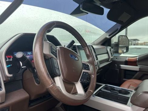 Used 2019 Ford F250 King Ranch w/ King Ranch Ultimate Package image 12