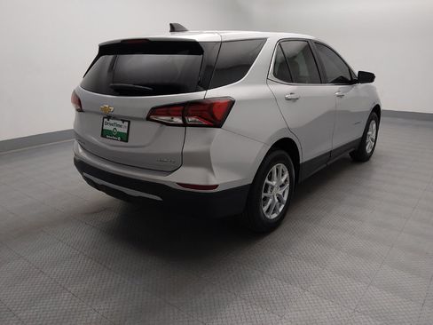 Used 2022 Chevrolet Equinox LT AWD/4WD image 9
