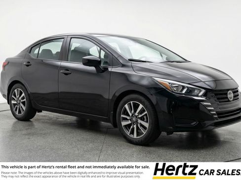 Used 2025 Nissan Versa SV FWD image 1