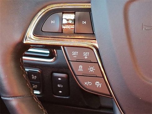 Certified 2022 Lincoln Navigator Reserve image 24